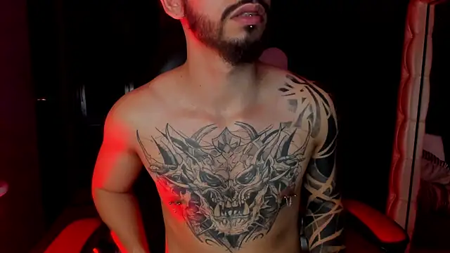 levi_wolf's Live XXX Chat