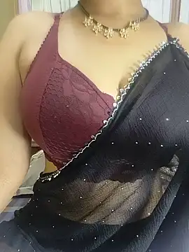 הופעת וובקאם של Praveena27telugu