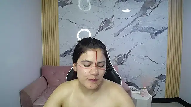 Scarlett_jhonson_ch Adlı Modelin Canlı XXX Sohbeti