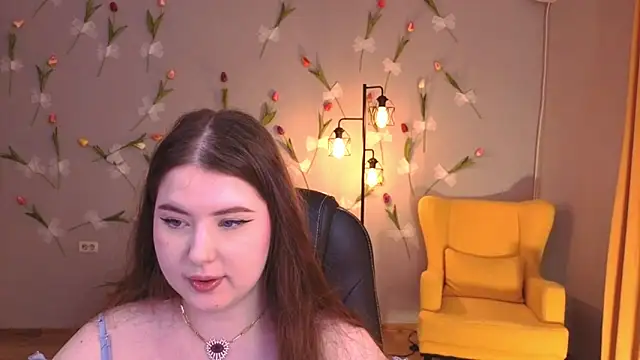 PixelGoddess Adlı Modelin Canlı XXX Sohbeti