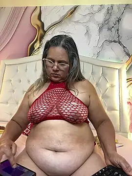 Lucy_Milf_474 Adlı Modelin Canlı XXX Sohbeti