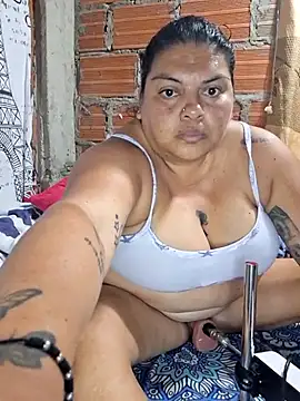 Juli_Powl Adlı Modelin Canlı XXX Sohbeti