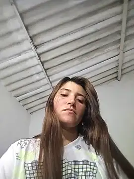 Rubi_Esmeralda live XXX chat