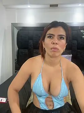 Arianna_Jones1 Adlı Modelin Canlı XXX Sohbeti