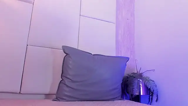 Chat XXX ao vivo de Sweetlittle_luna