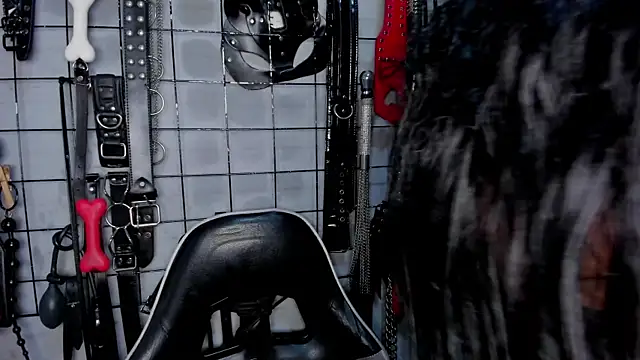 sadistic_aradiaのライブXXXチャット