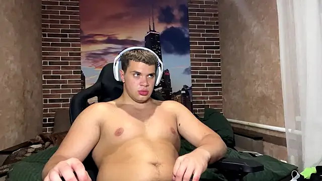 MusclePhantom Chat XXX in diretta