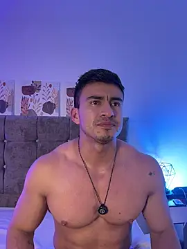XXX chat uživo modela Chris_Clarck