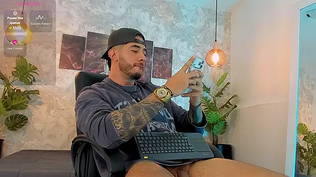 Nate_franco 现场XXX聊天
