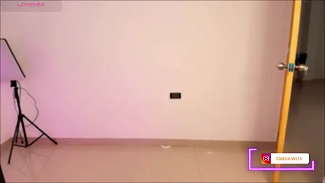 Dannawells' Webcam Show