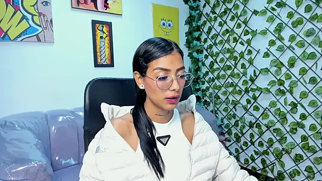 KarlaSlutSkinny__ live XXX chat