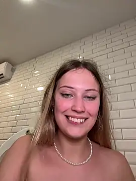 blonde_exe Live XXX-chat