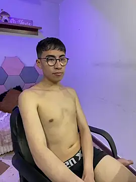 Chat XXX ao vivo de Andy_Norton