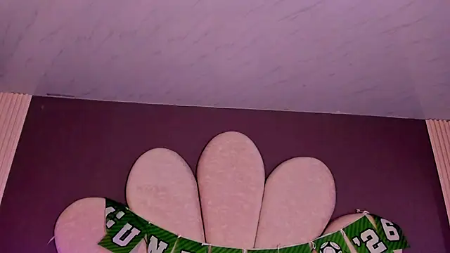 Chat XXX en directo de AmmyJones_