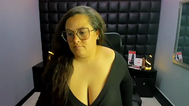 Sarah_Boobs_'s Live XXX Chat