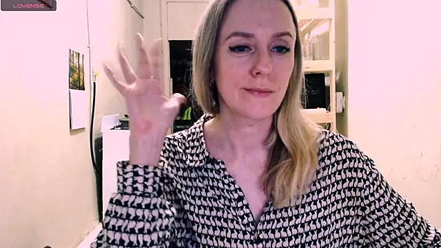 niceKat live XXX chat