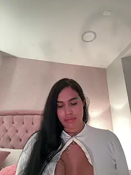 Chat XXX en directo de Bella__Wood