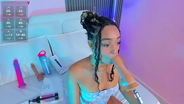 Chat +18 de Clawdeen__wolf ao vivo