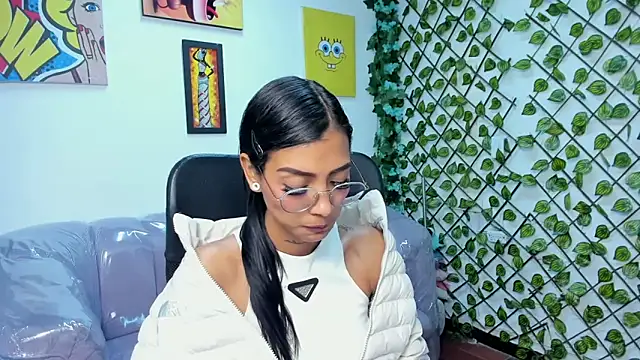 Chat XXX en directo de KarlaSlutSkinny__