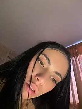 i_am_nina_ Live XXX Chat