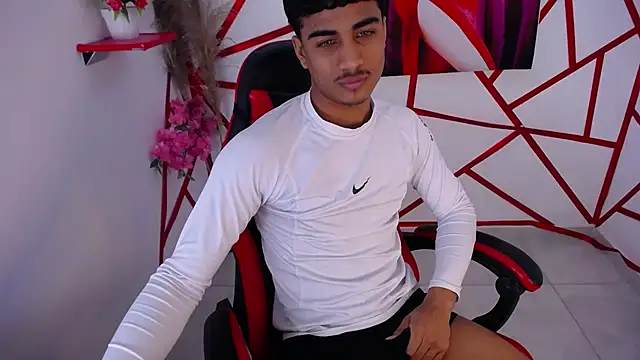 oliver-parker লাইভ XXX চ্যাট
