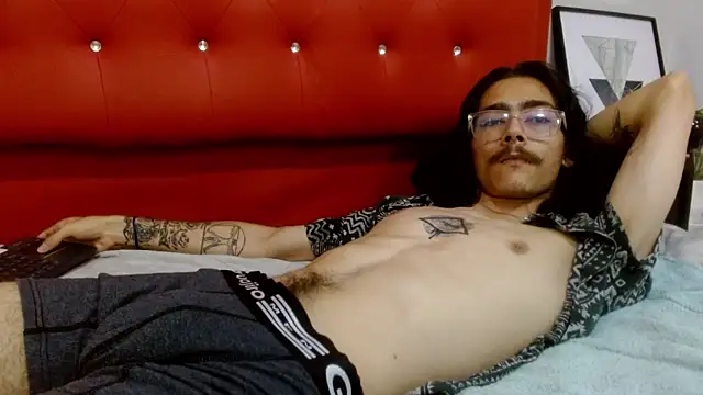 Вебкам-шоу bigcock_robert