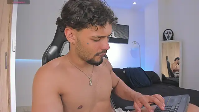 Show modela justin_lenox na web-kameri