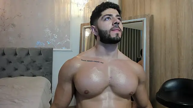 Chat +18 de Thiago_moretti ao vivo