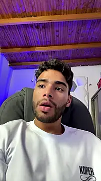 AlejandroGreco live XXX chat