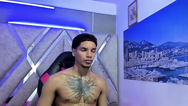 kai_storm77 Chat XXX in diretta