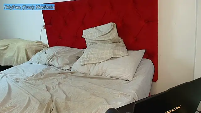 NicoDavisOfficial Chat XXX live