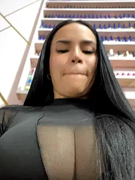 عرض كام Naatalia