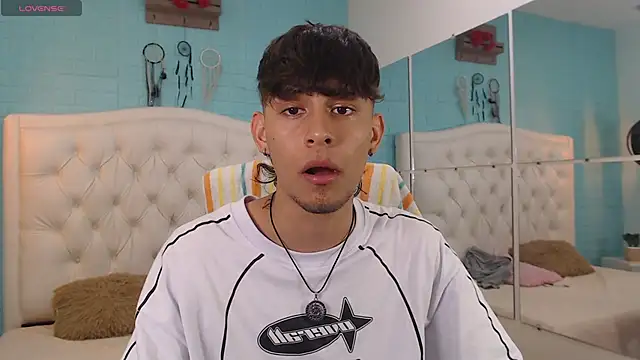 DraxBlade09's Webcam Show