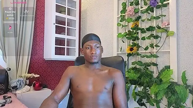 XXX chat uživo modela AxelWolff