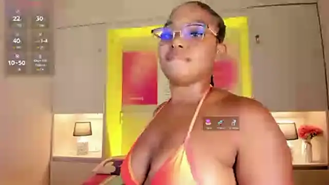 Czat XXX na żywo – tamaraa_smiith