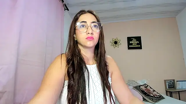 TamiDesire Live XXX Chat