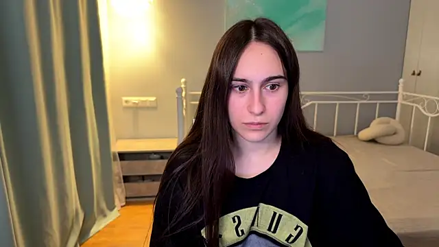 AliceKolltt Chat XXX live