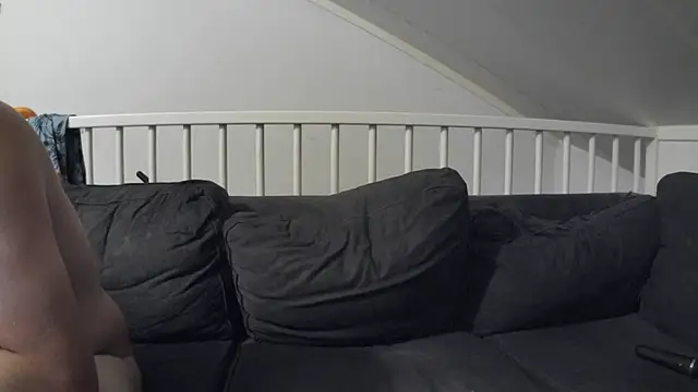 YourLoveBoyKevin Show Webcam
