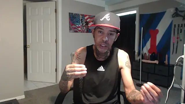 Chat XXX en directo de Michigan9000