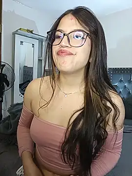 دردشة asumi_18 الجنسية المباشرة