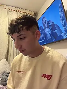 OLIVER_K Live XXX-chat