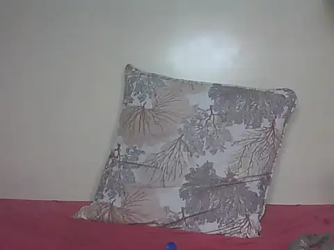 Silver_springs' Live XXX Chat