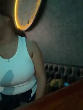 Chat +18 de Bigbuttbrooklynn ao vivo
