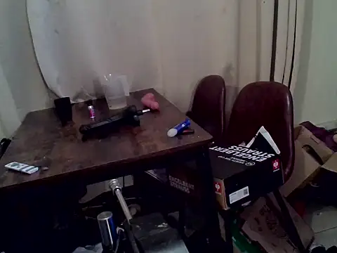 Živý XXX chat kinkybislaafje