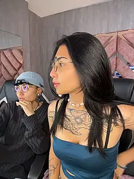 Chat XXX en directo de Velvet_Mysstic