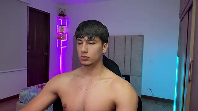 دردشة CHRIS_MORGAN1 الجنسية المباشرة