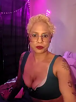 XXX chat uživo modela JasmineSkky