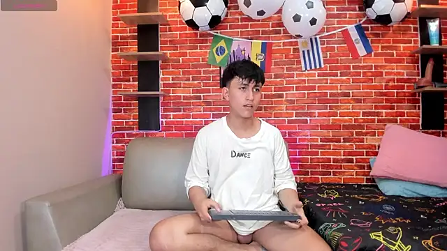 Hoot_boyss_のライブXXXチャット