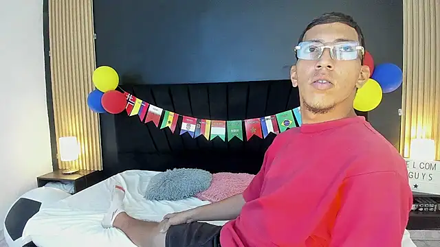 DILANX18 Live XXX-chat