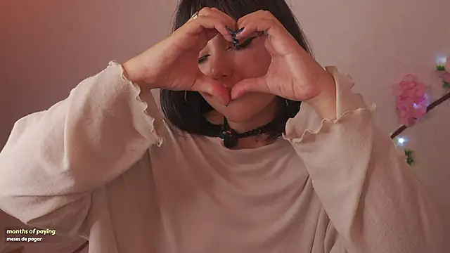 Moon_eyes' Live XXX Chat
